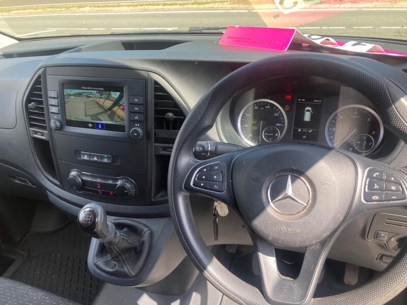 MERCEDES-BENZ VITO