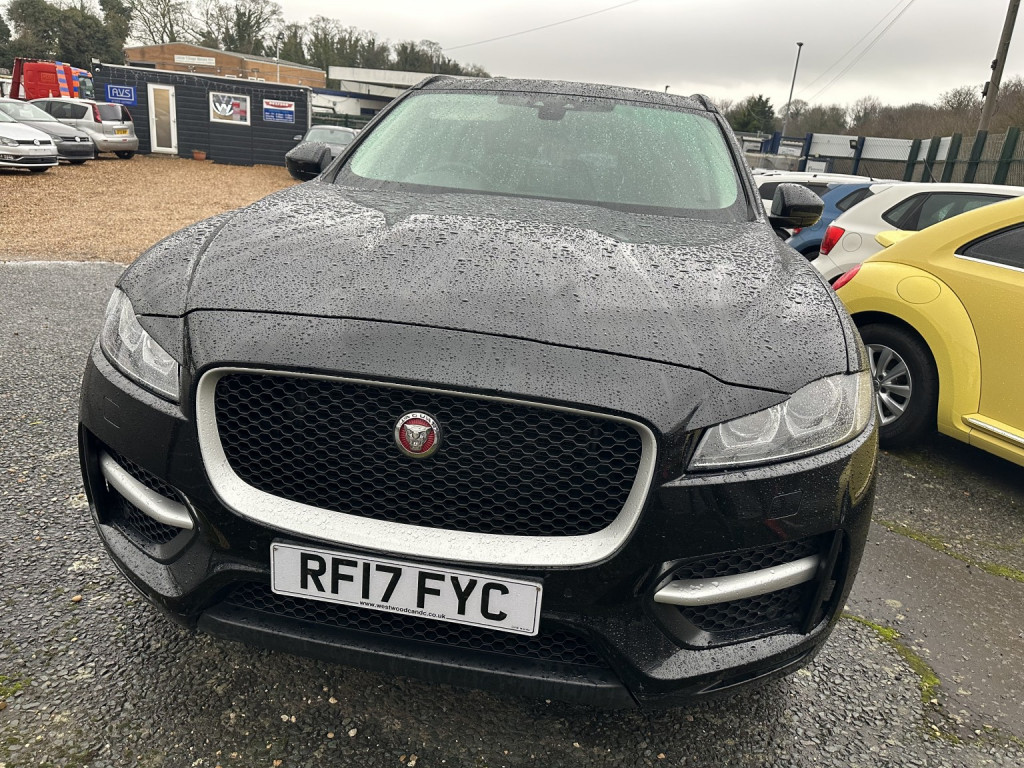2017 Jaguar F-pace